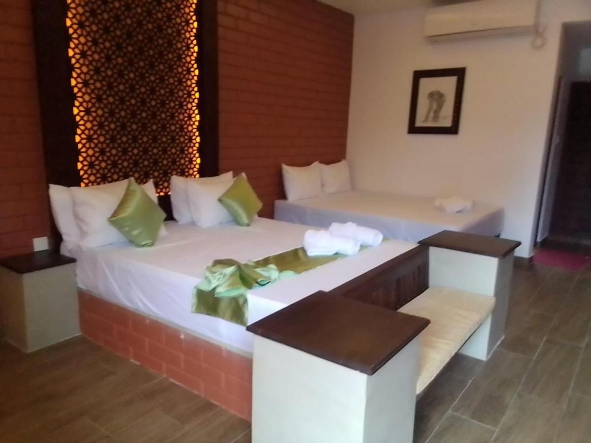 Monaara Leisure - Anuradhapura Luaran gambar