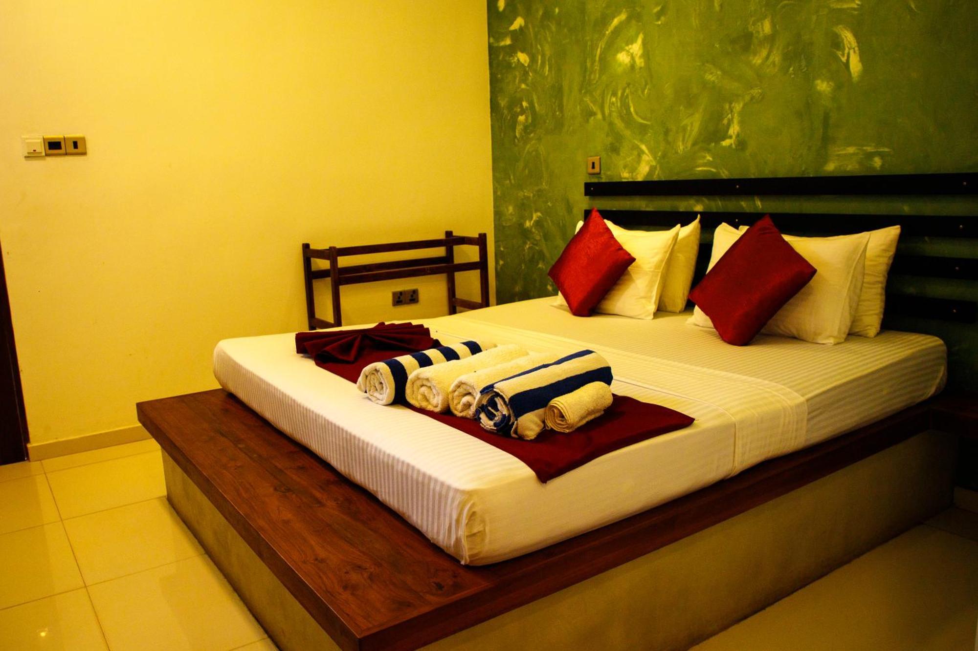 Monaara Leisure - Anuradhapura Luaran gambar